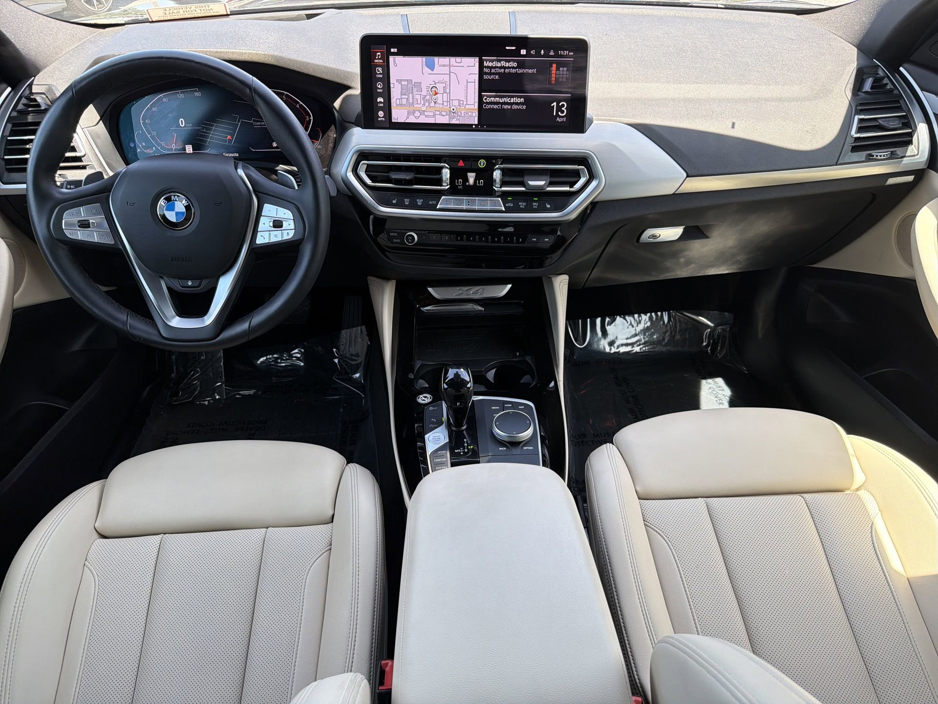 Certified 2025 BMW X4 xDrive30i w/ Premium Package image 13