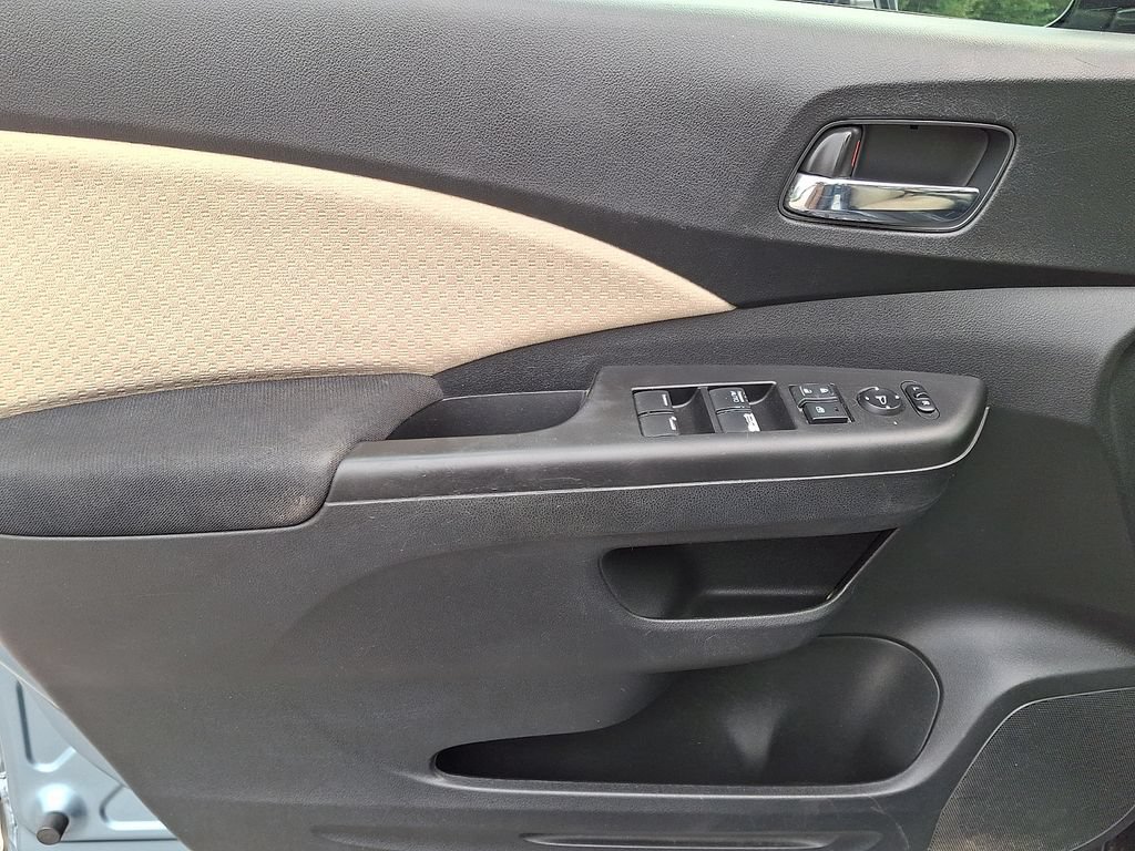 Used 2015 Honda CR-V EX image 12