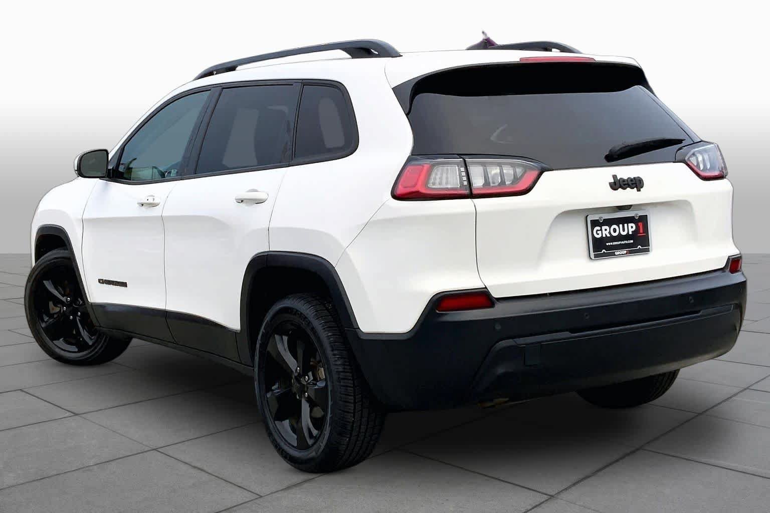 Used 2020 Jeep Cherokee Latitude Plus FWD image 10