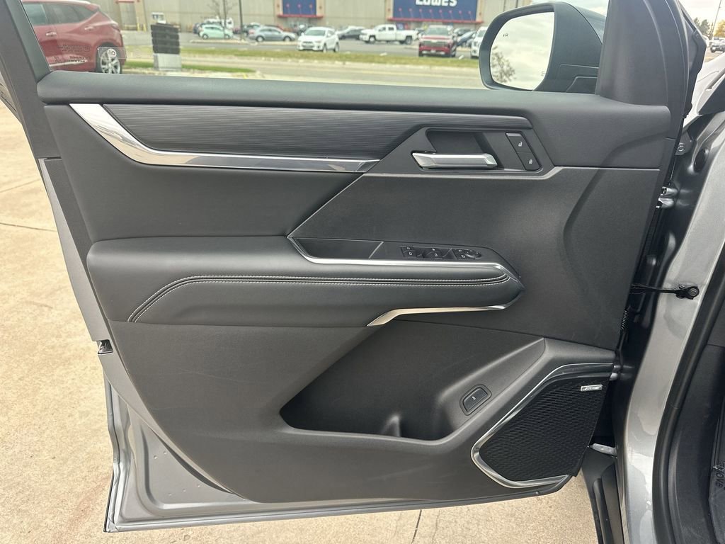 Certified 2025 GMC Acadia Elevation image 22