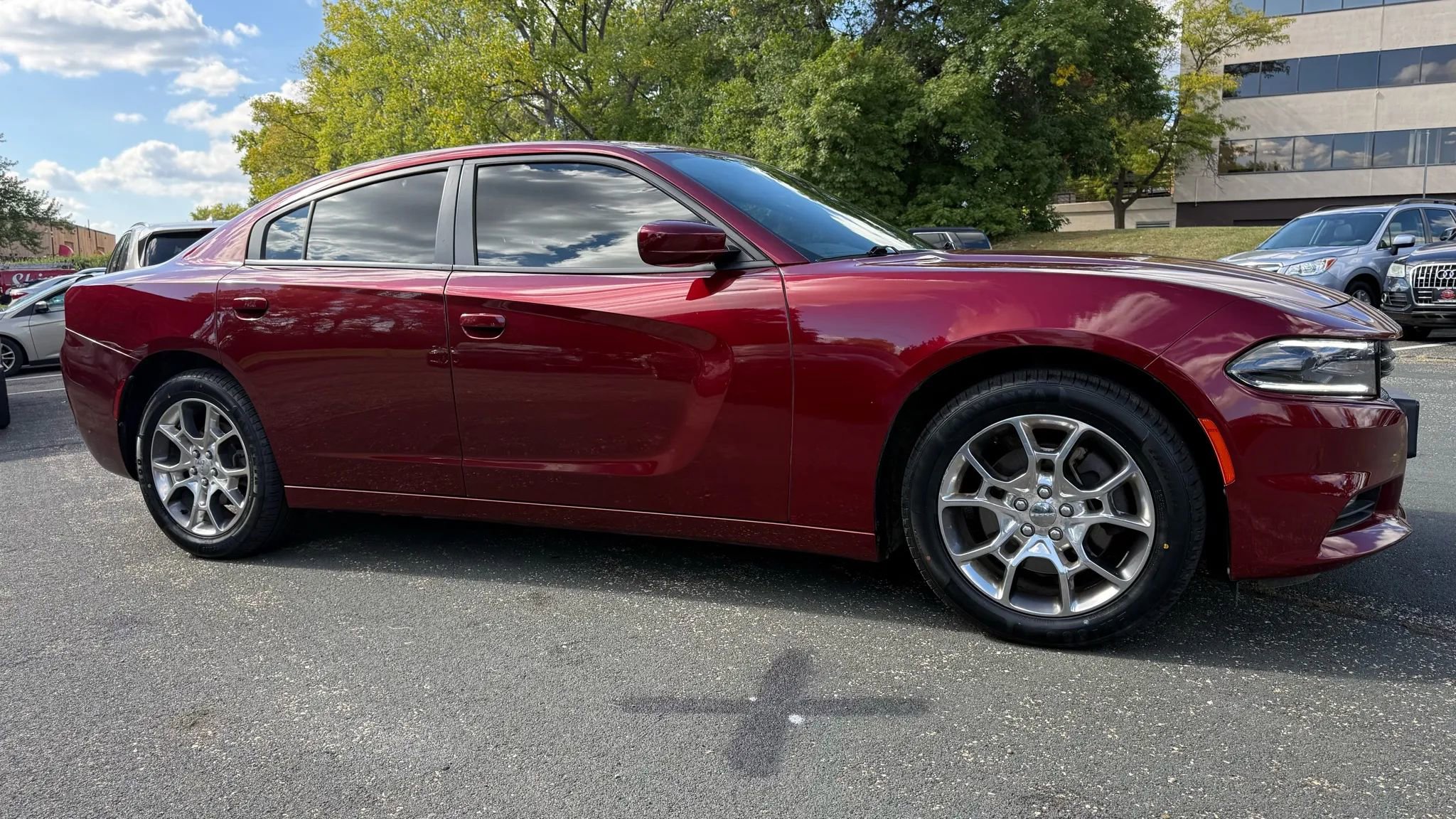 Used 2017 Dodge Charger SXT w/ AWD Plus Group image 9