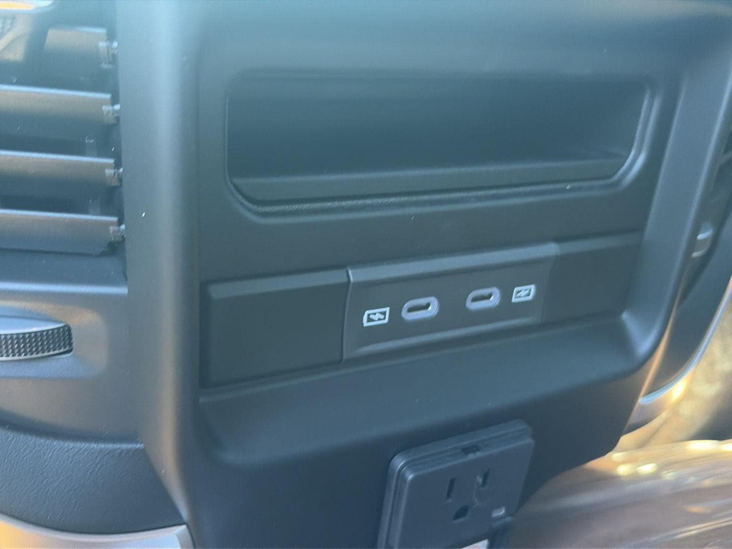 New 2026 RAM 2500 Big Horn AWD/4WD image 37