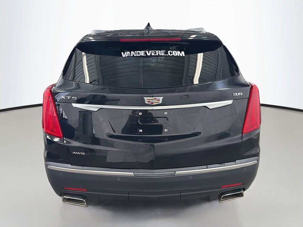 Used 2019 Cadillac XT5 AWD image 8