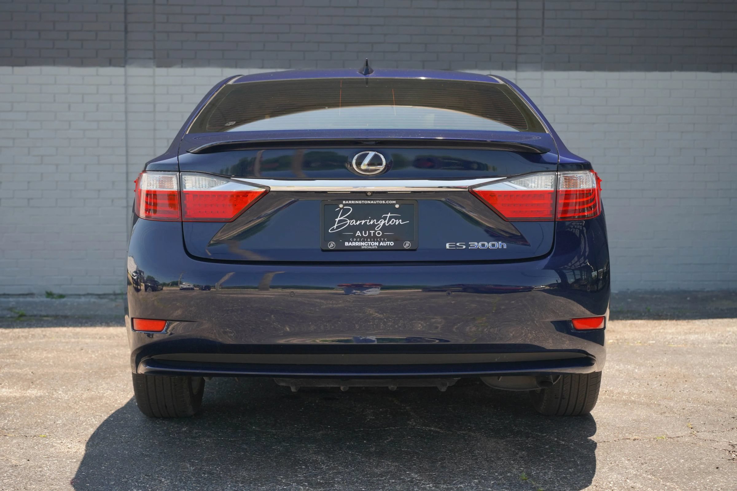 Used 2015 Lexus ES 300h w/ Navigation System Package FWD image 6