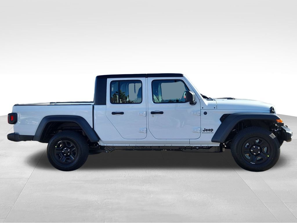 New 2026 Jeep Gladiator Sport image 4