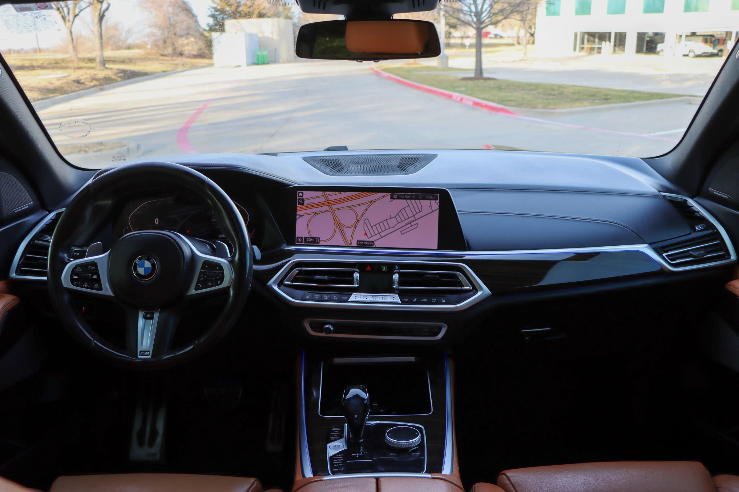 Used 2019 BMW X5 xDrive50i w/ M Sport Package image 26