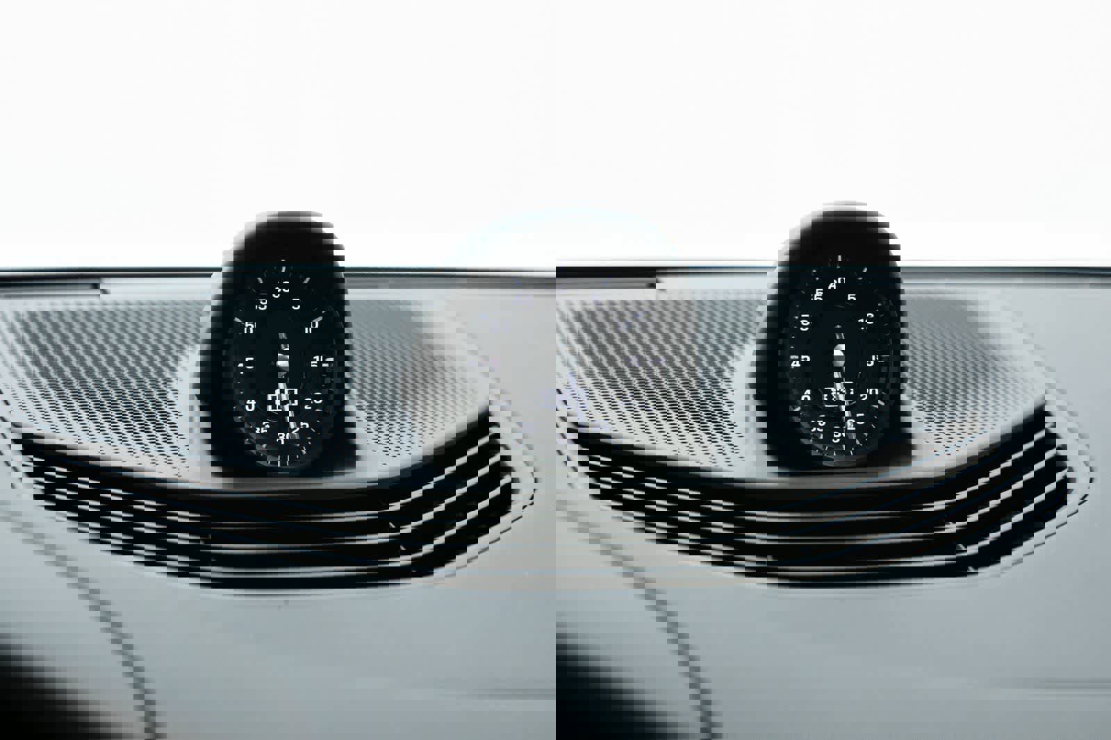 New 2026 Porsche Taycan GTS image 25