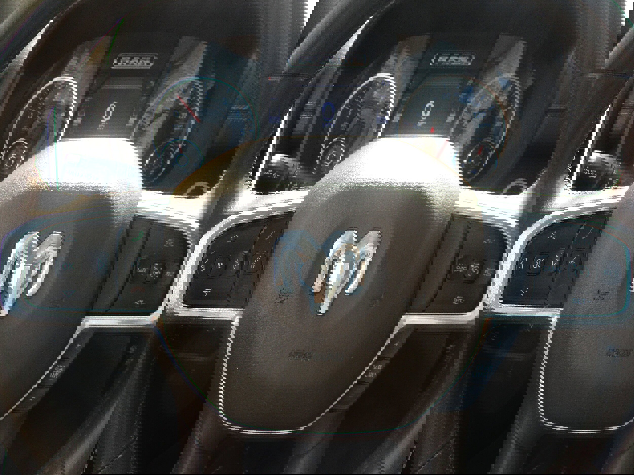 Used 2019 RAM 1500 Laramie image 21