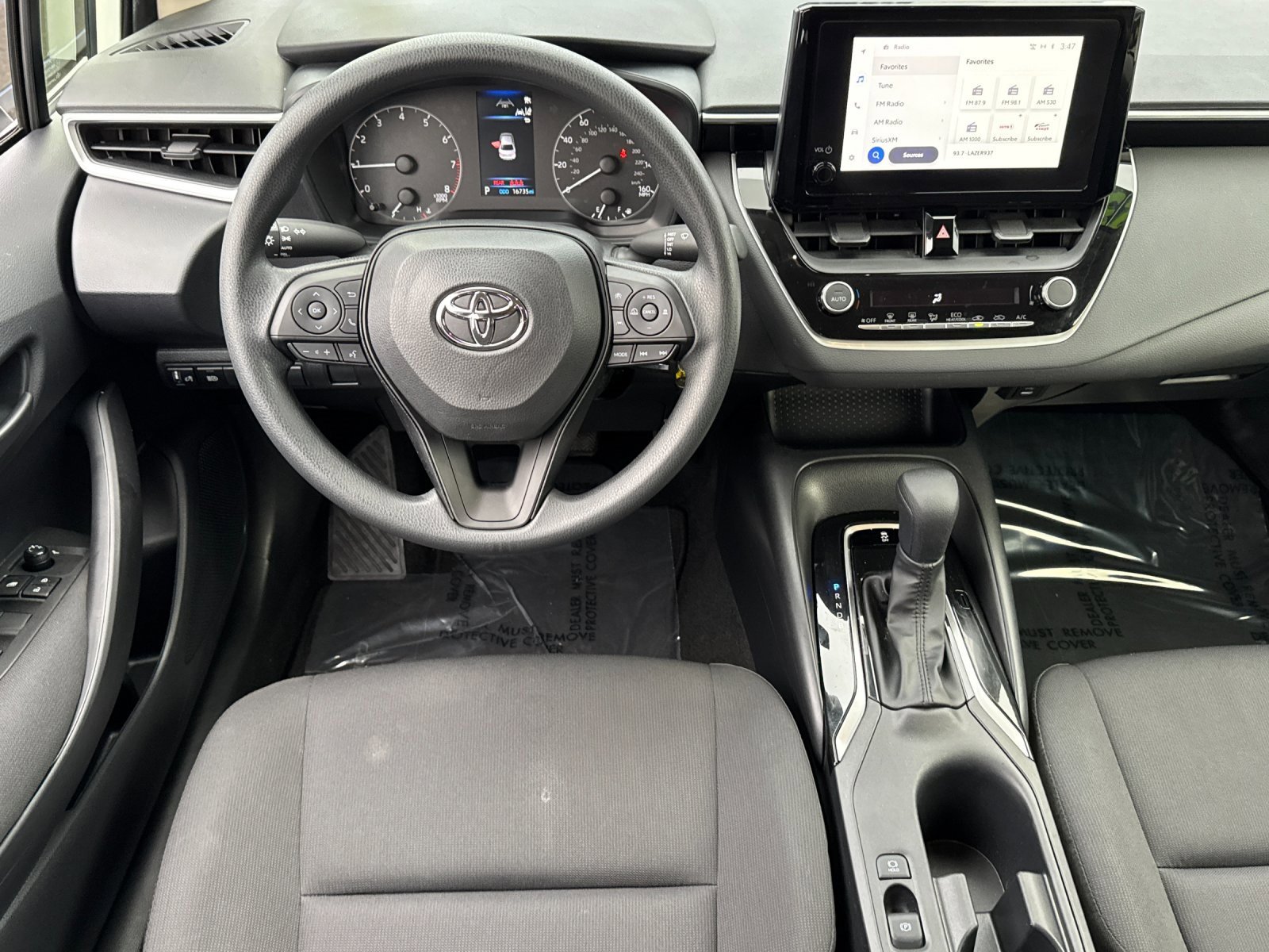 Used 2023 Toyota Corolla LE image 14