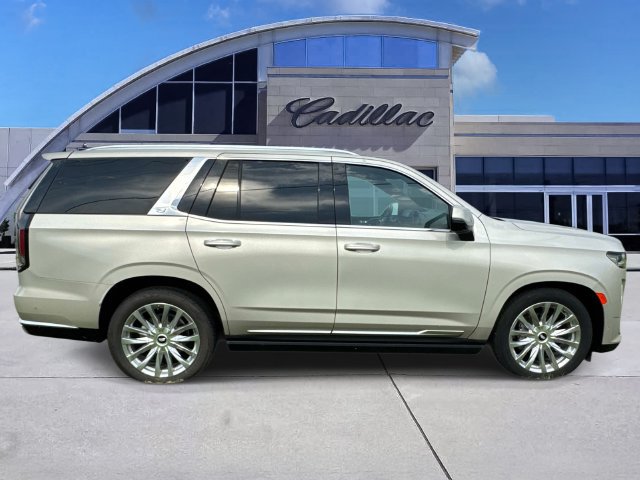 Certified 2023 Cadillac Escalade Premium Luxury w/ Performance Package RWD image 4