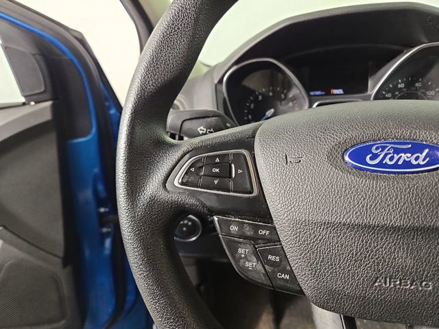Used 2015 Ford Focus SE image 23