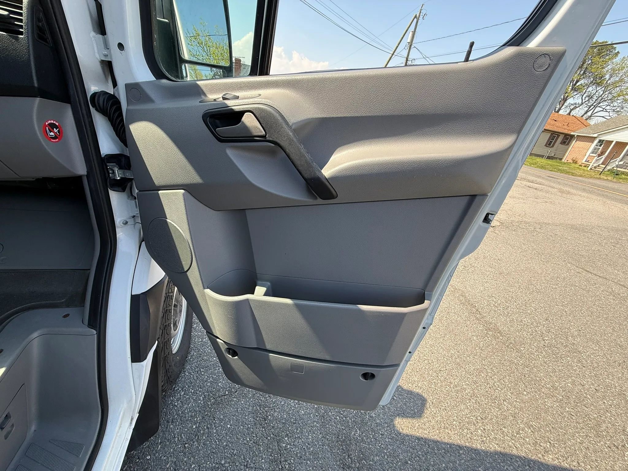 Used 2007 Dodge Sprinter 2500 image 36