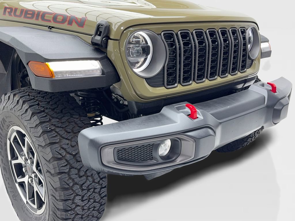 Used 2025 Jeep Wrangler Unlimited Rubicon image 3