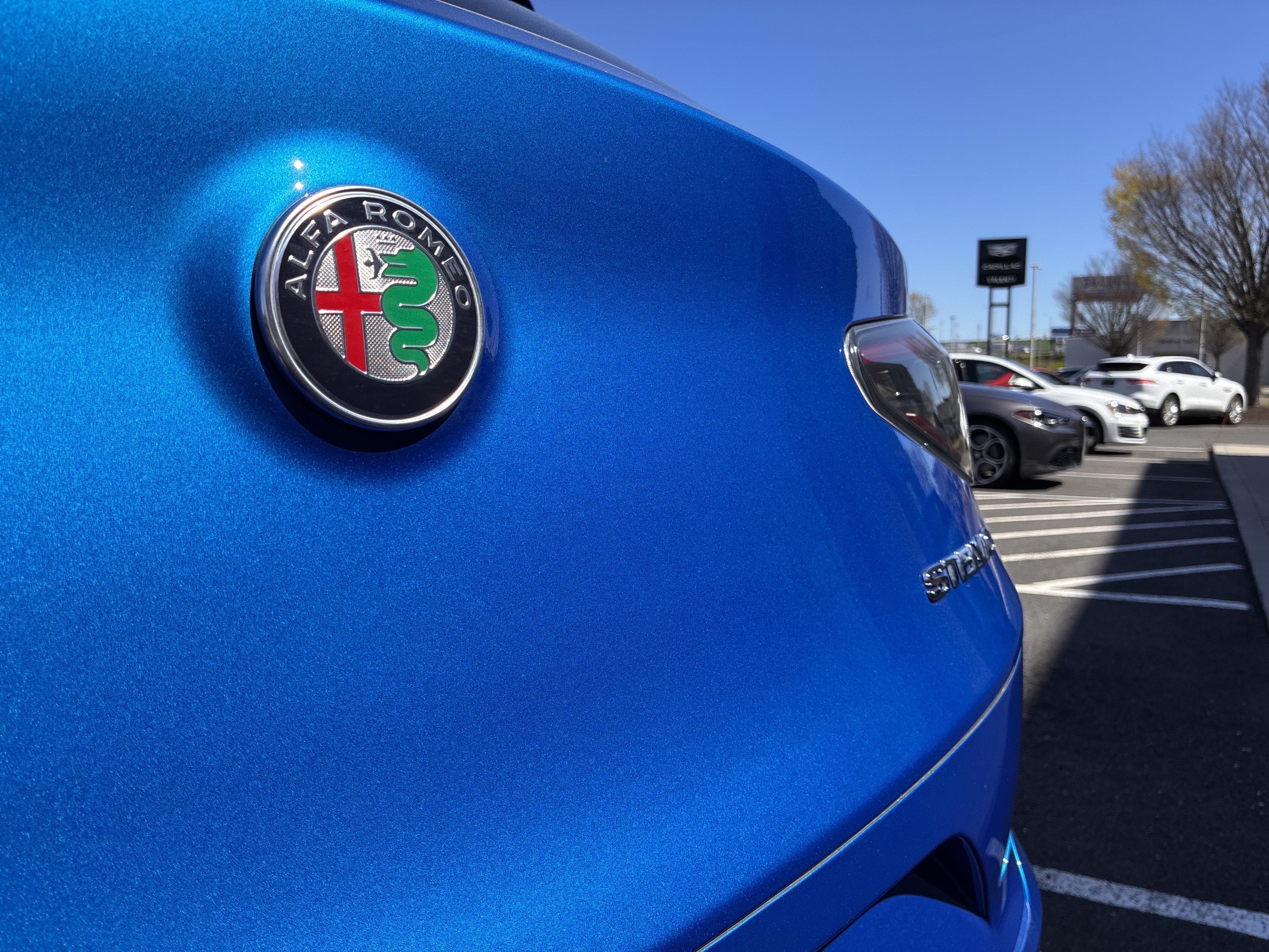 New 2025 Alfa Romeo Stelvio Sprint w/ Convenience Package AWD/4WD image 10