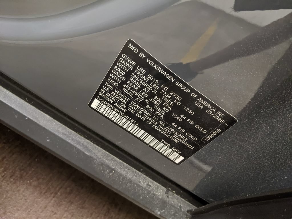 New 2026 Volkswagen ID.4 Pro AWD/4WD image 30