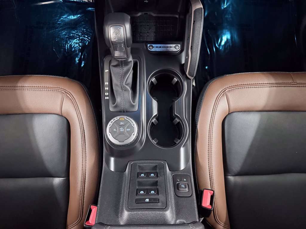 Used 2024 Ford Bronco Outer Banks AWD/4WD image 27