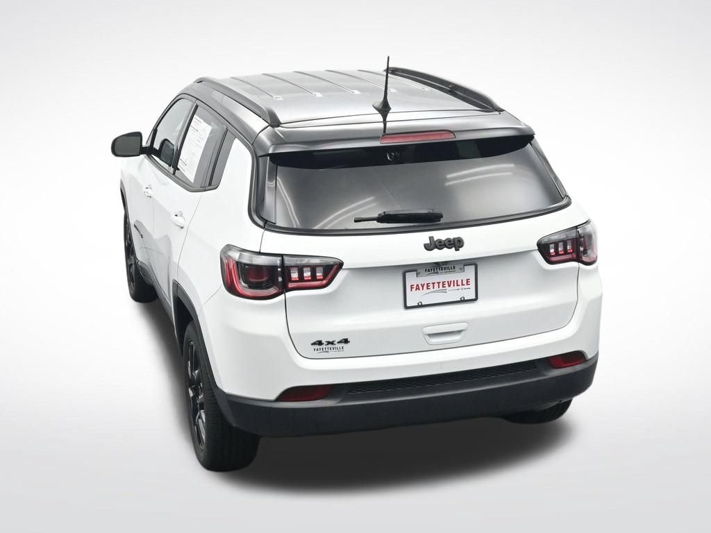 Used 2023 Jeep Compass Latitude AWD/4WD image 28