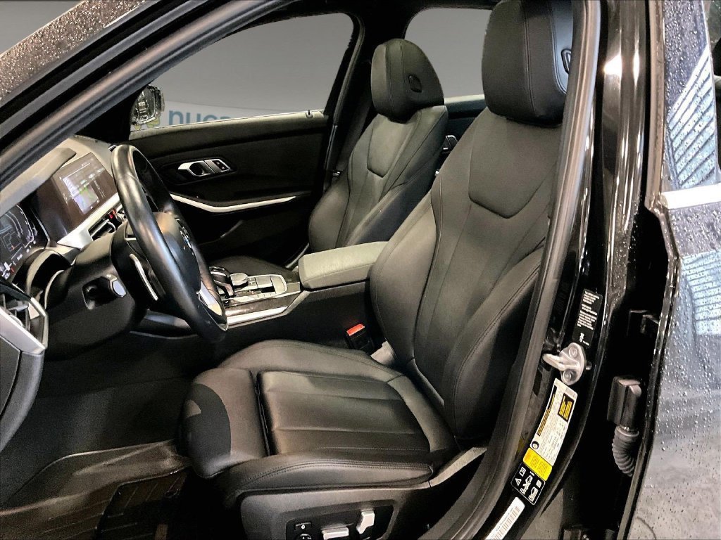 Used 2019 BMW 330i xDrive Sedan w/ Convenience Package AWD/4WD image 10