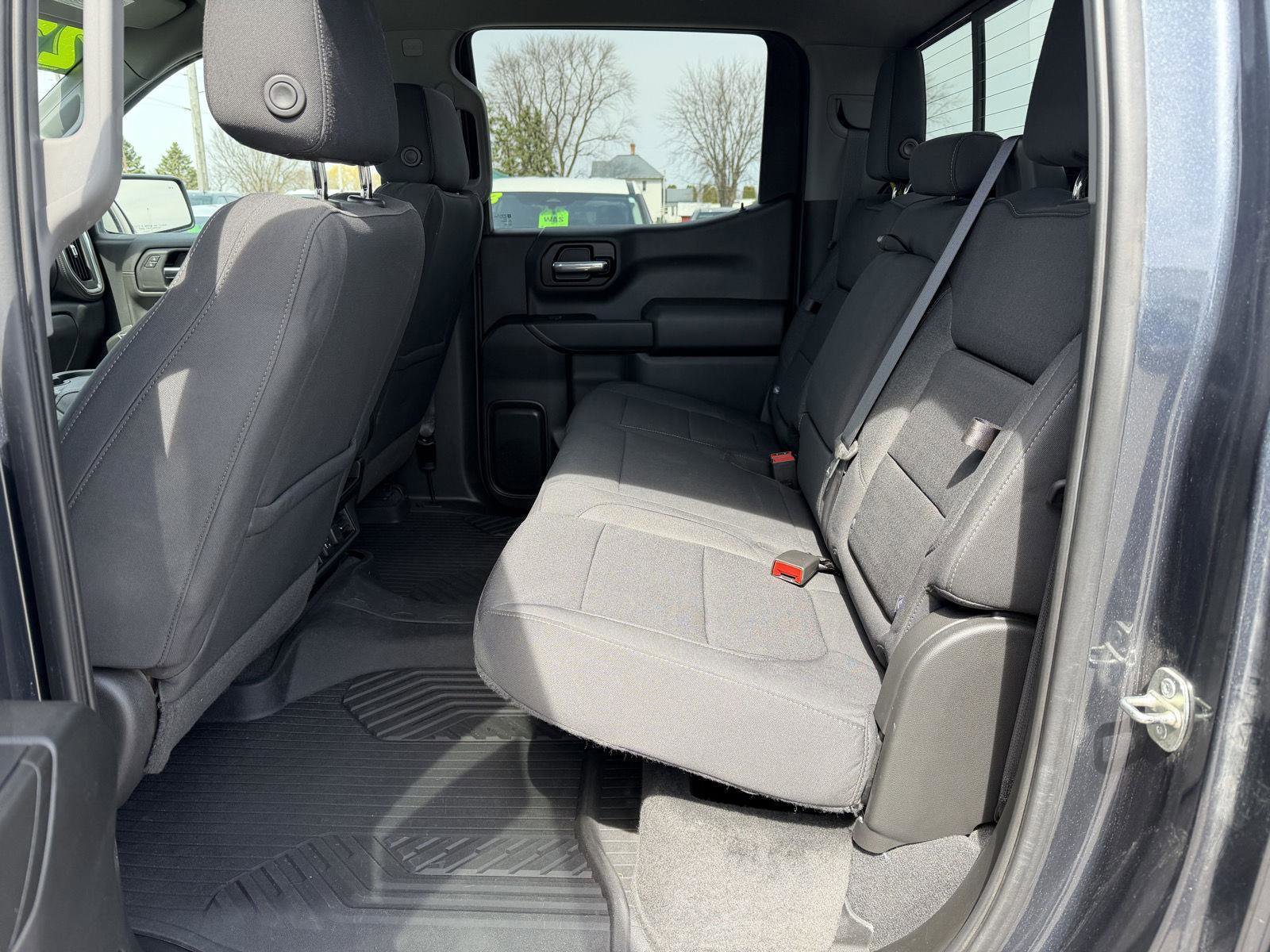 Used 2022 Chevrolet Silverado 1500 LT image 23