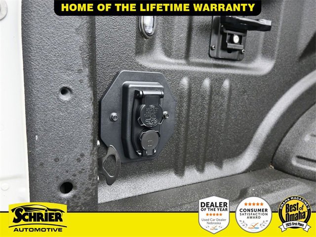 Used 2022 Ford F350 Platinum image 39