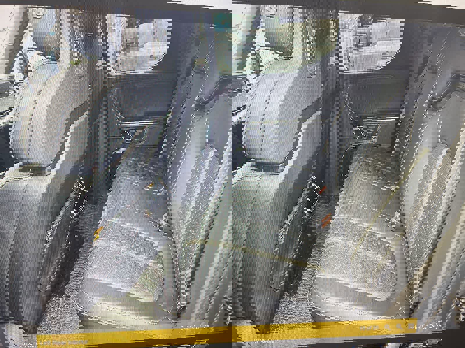 Used 2022 Rivian R1T Adventure image 14