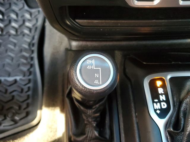 Used 2018 Jeep Wrangler Unlimited Sport S AWD/4WD image 22