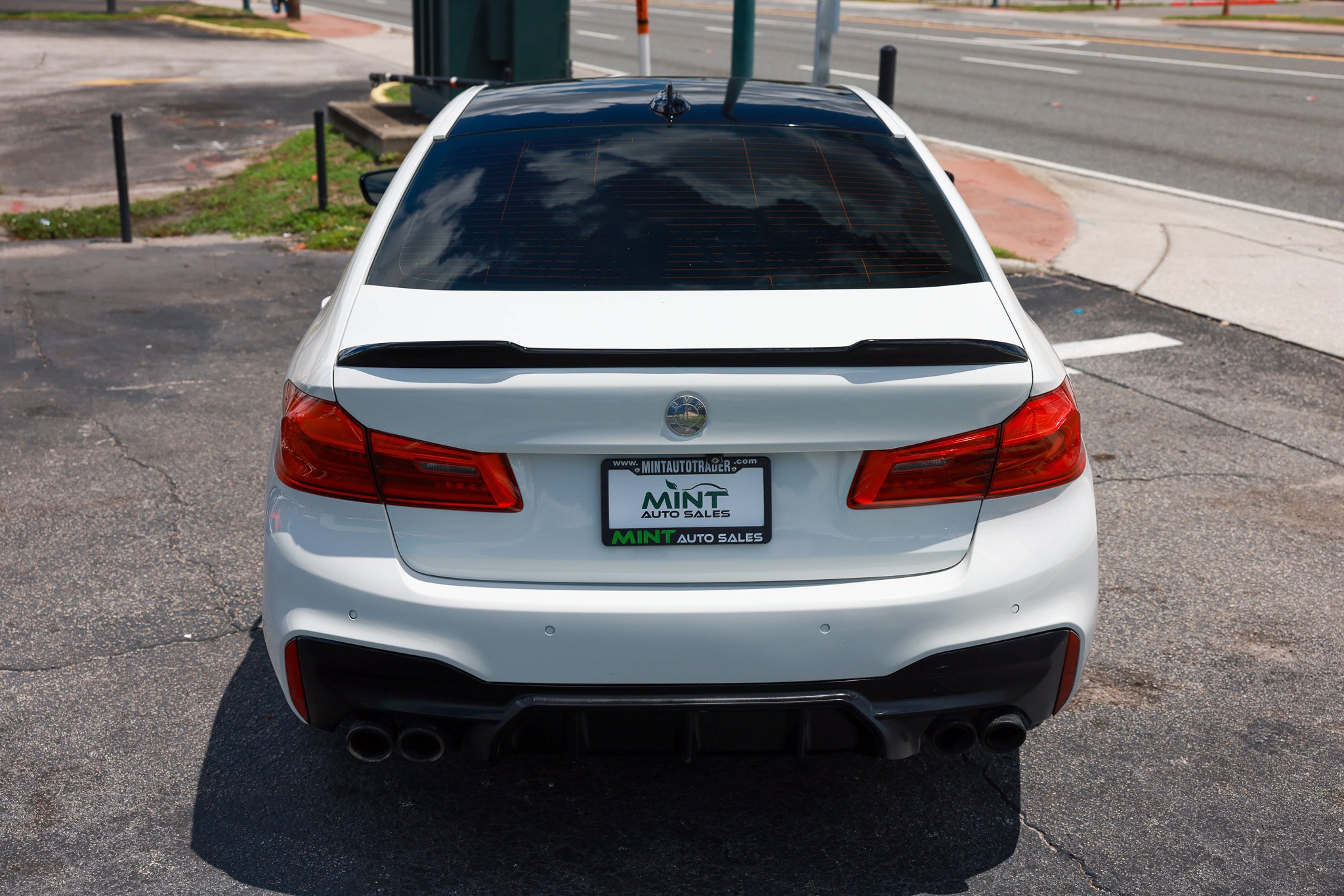 Used 2019 BMW 530i w/ Convenience Package RWD image 13