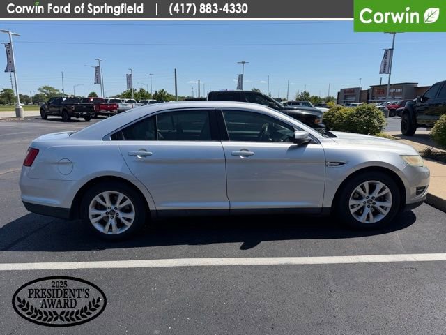 Used 2011 Ford Taurus SEL w/ 201A Rapid Spec Order Code FWD image 4