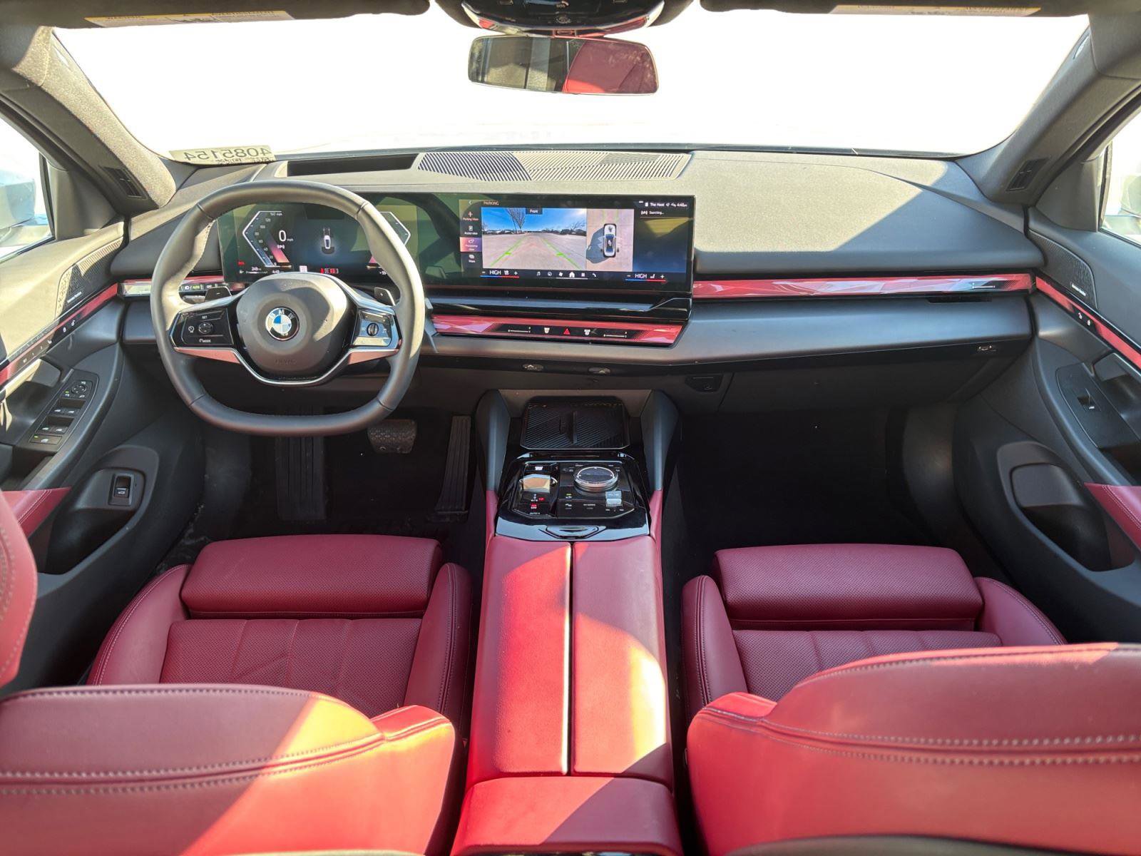 Certified 2025 BMW 540i xDrive w/ Premium Package image 15