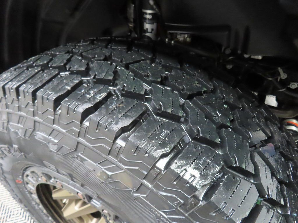 Used 2021 Jeep Gladiator Mojave image 7
