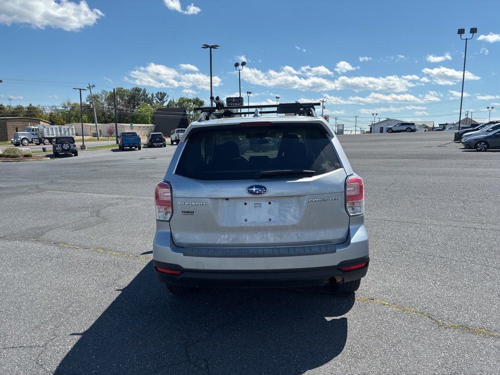 Used 2018 Subaru Forester 2.5i Premium image 5