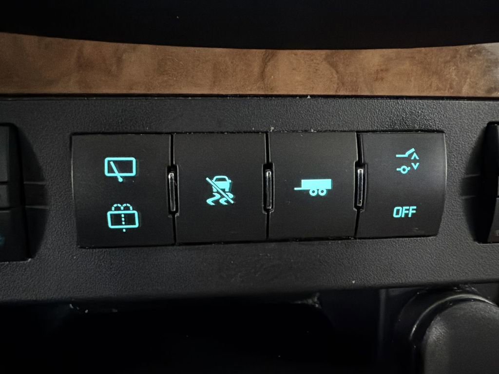 Used 2011 Buick Enclave CXL w/ Trailering Provision Package image 40