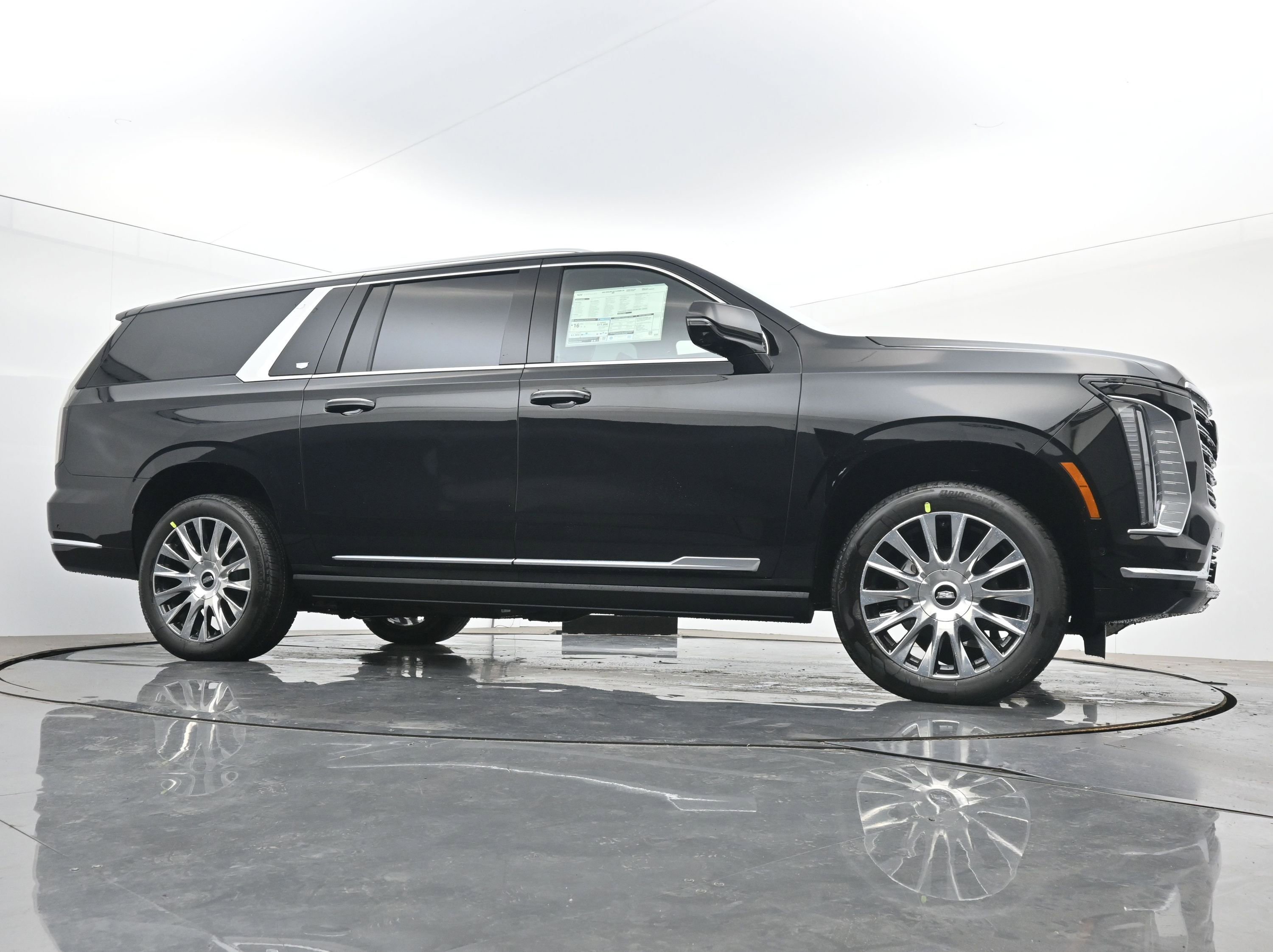 New 2026 Cadillac Escalade ESV Platinum Luxury w/ LPO, Floor Liner Package AWD/4WD image 21