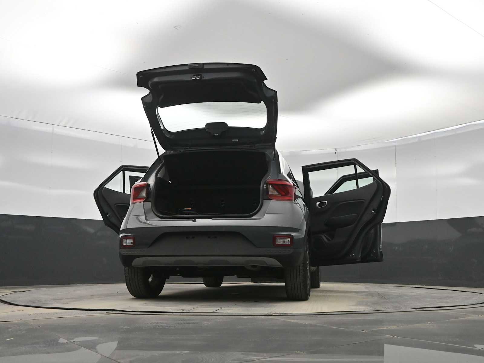 Certified 2024 Hyundai Venue SEL image 44