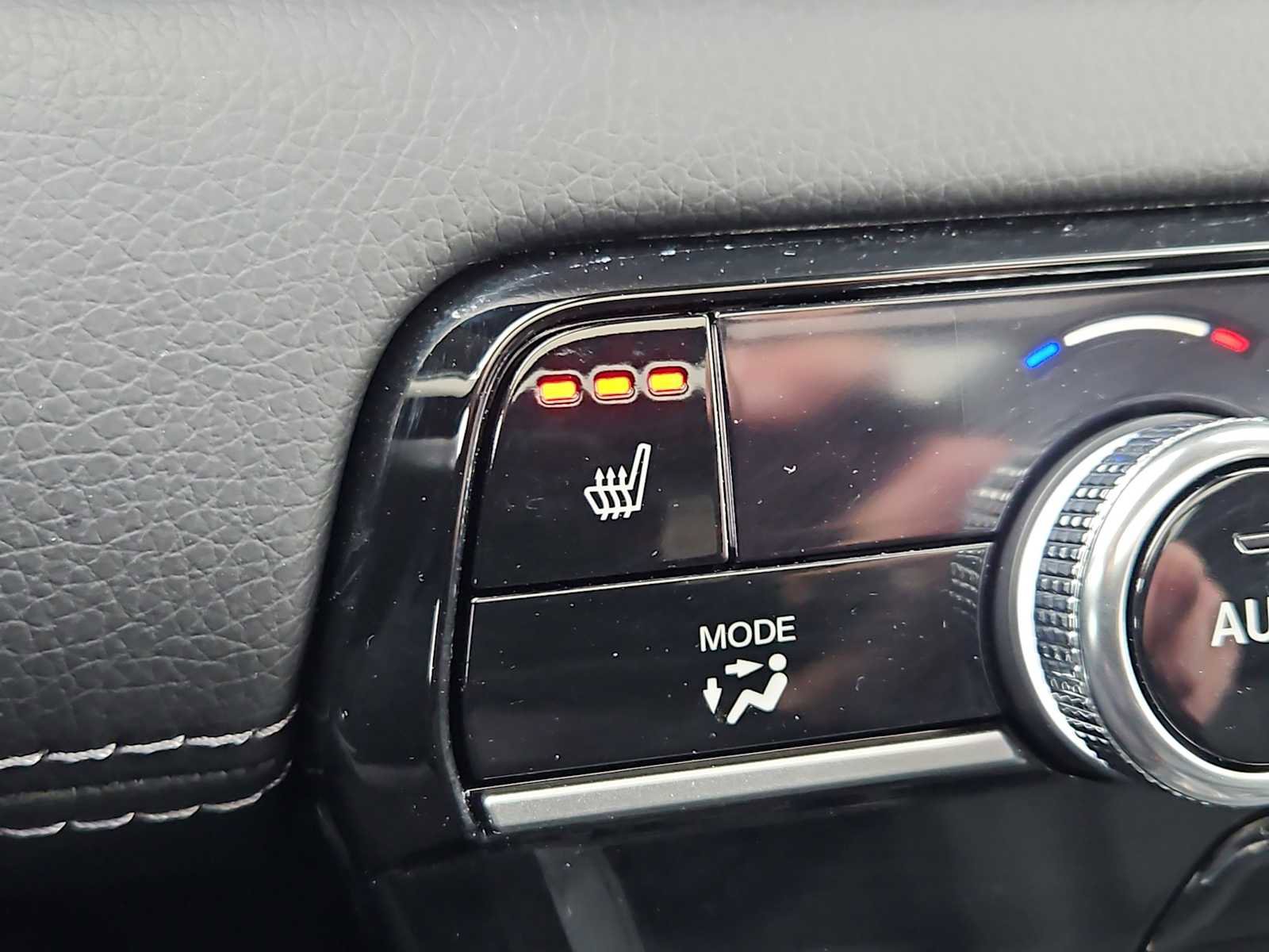 Certified 2025 Honda Pilot Touring image 15