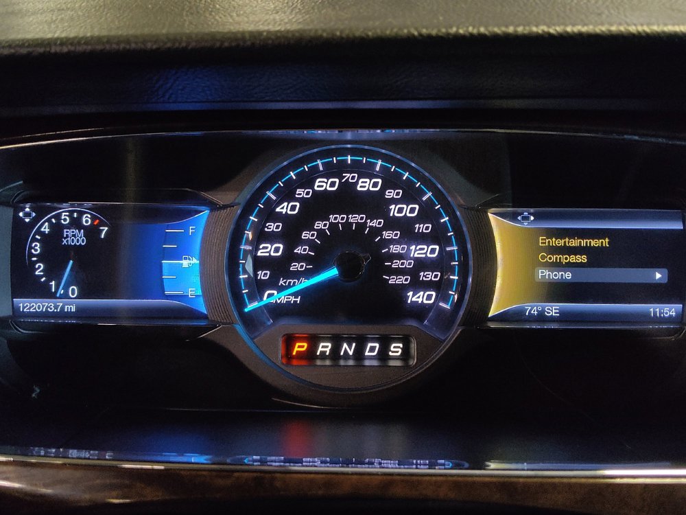 Used 2015 Ford Taurus Limited FWD image 23