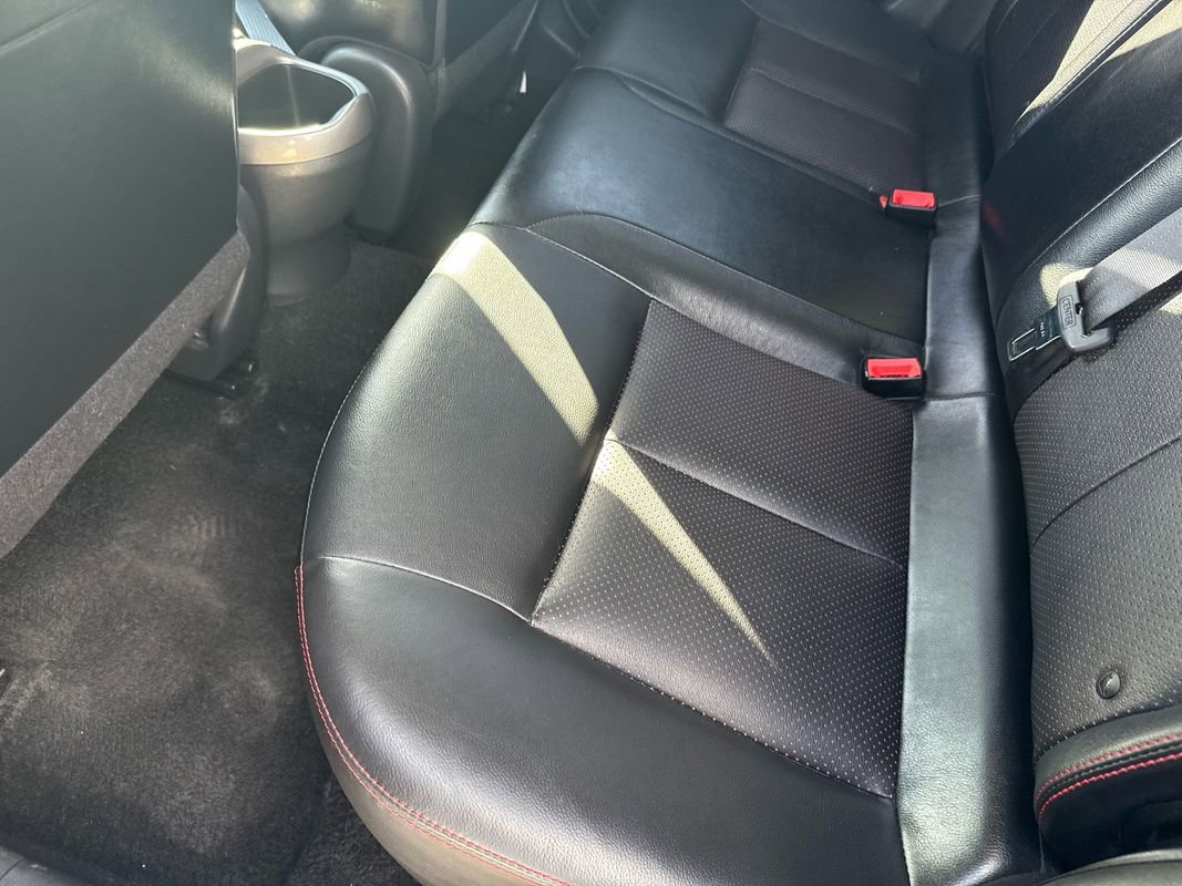 Used 2013 Nissan Juke SL AWD/4WD image 29