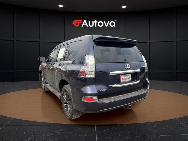 Used 2020 Lexus GX 460 Premium w/ Premium Package image 3