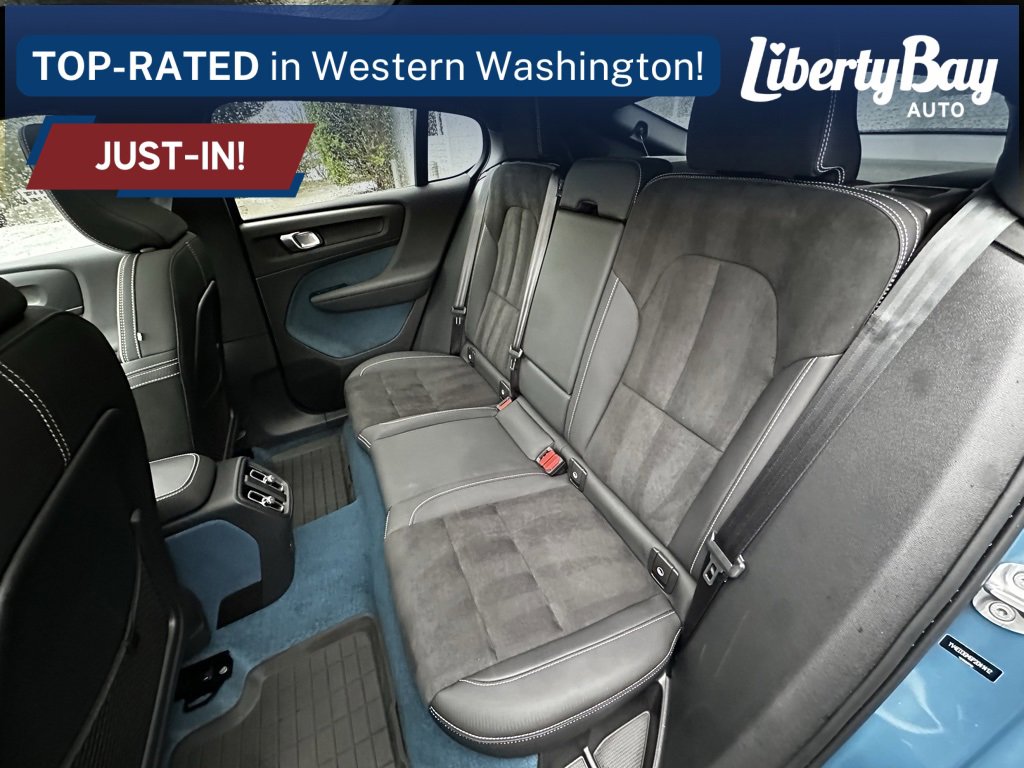 Used 2023 Volvo C40 P8 Recharge Ultimate w/ Protection Package Premier image 15