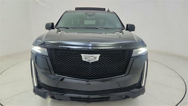 Used 2023 Cadillac Escalade ESV Sport Platinum w/ LPO, ONYX Package image 13