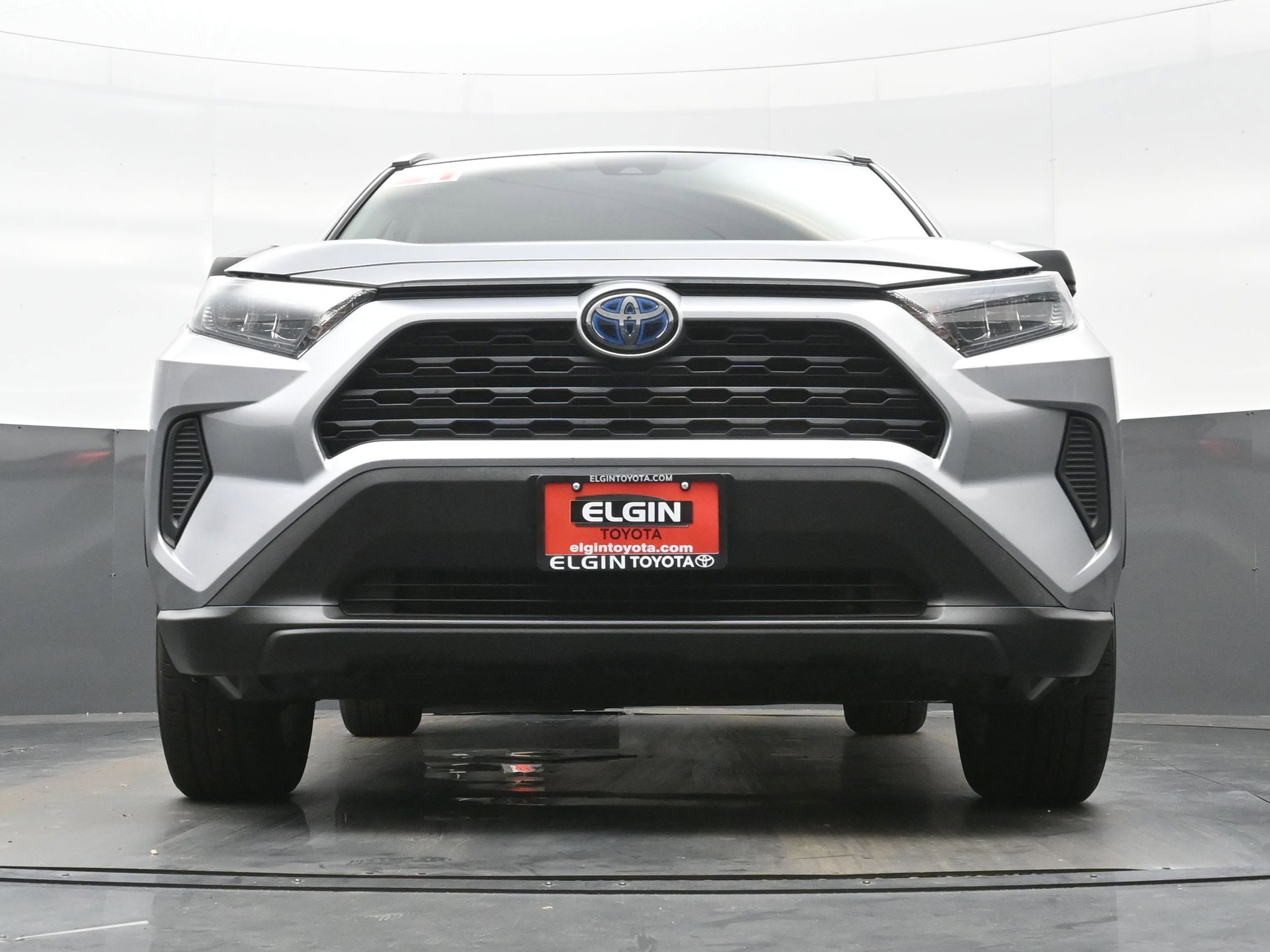 Used 2021 Toyota RAV4 LE image 25