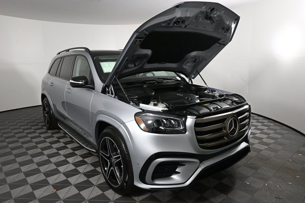 New 2026 Mercedes-Benz GLS 450 4MATIC image 34