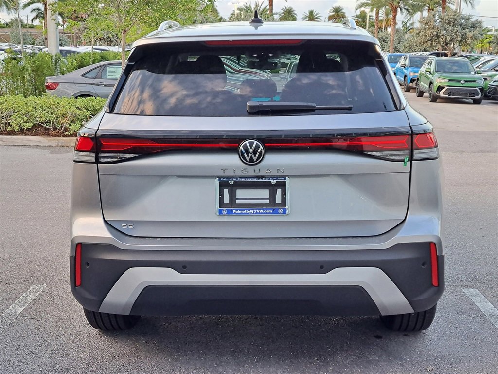 New 2026 Volkswagen Tiguan SE image 4