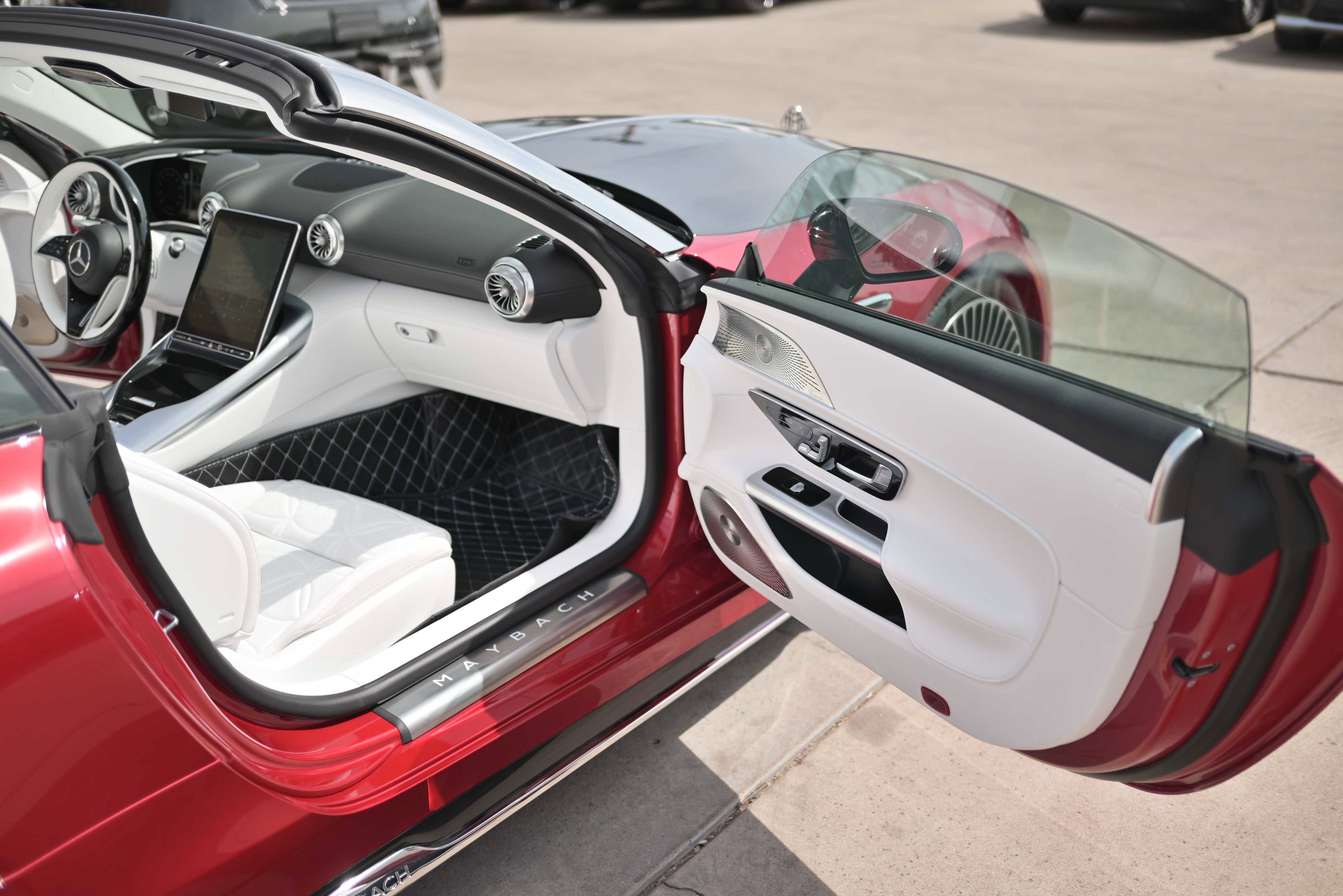 Used 2026 Mercedes-Benz Maybach SL 680 image 18