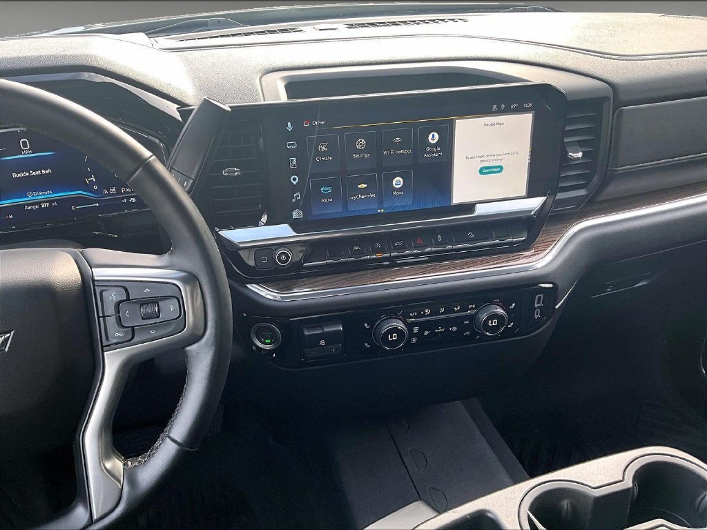 Used 2023 Chevrolet Silverado 1500 LT AWD/4WD image 17