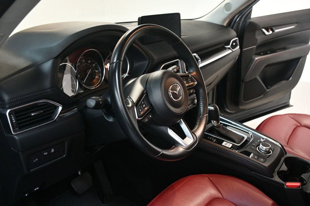 Used 2022 MAZDA CX-5 Carbon Edition image 27