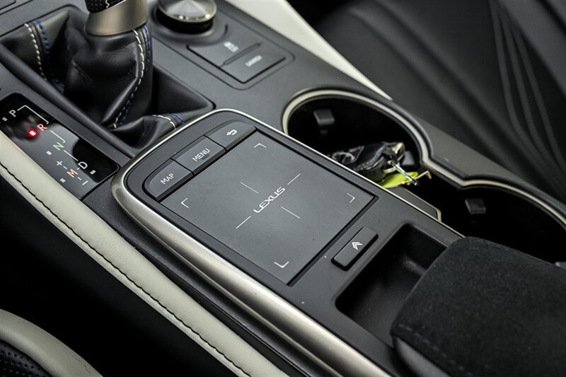 Used 2020 Lexus RC F w/ Premium Package RWD image 32