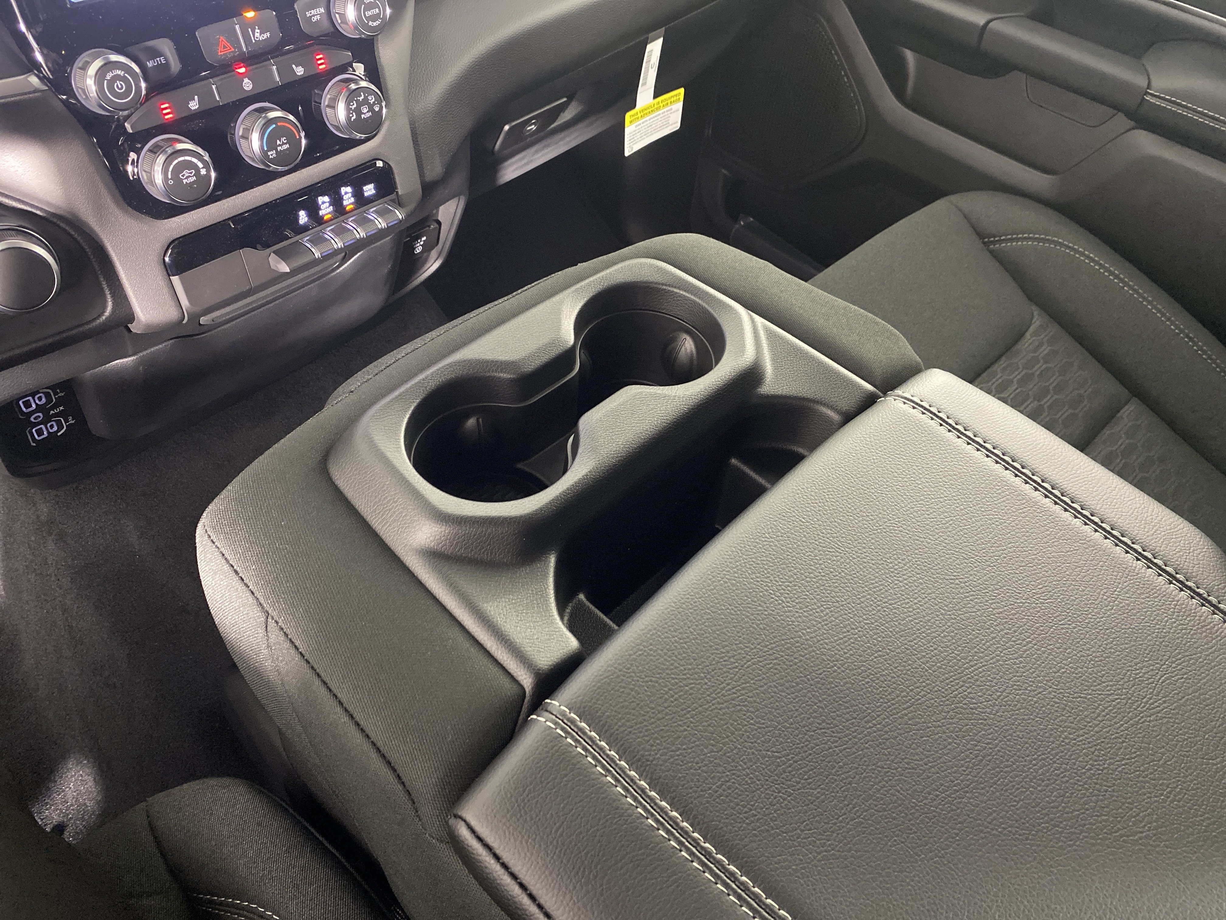 New 2026 RAM 1500 Big Horn AWD/4WD image 25