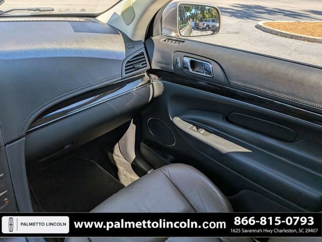 Used 2018 Lincoln MKT AWD w/ Technology Package image 17