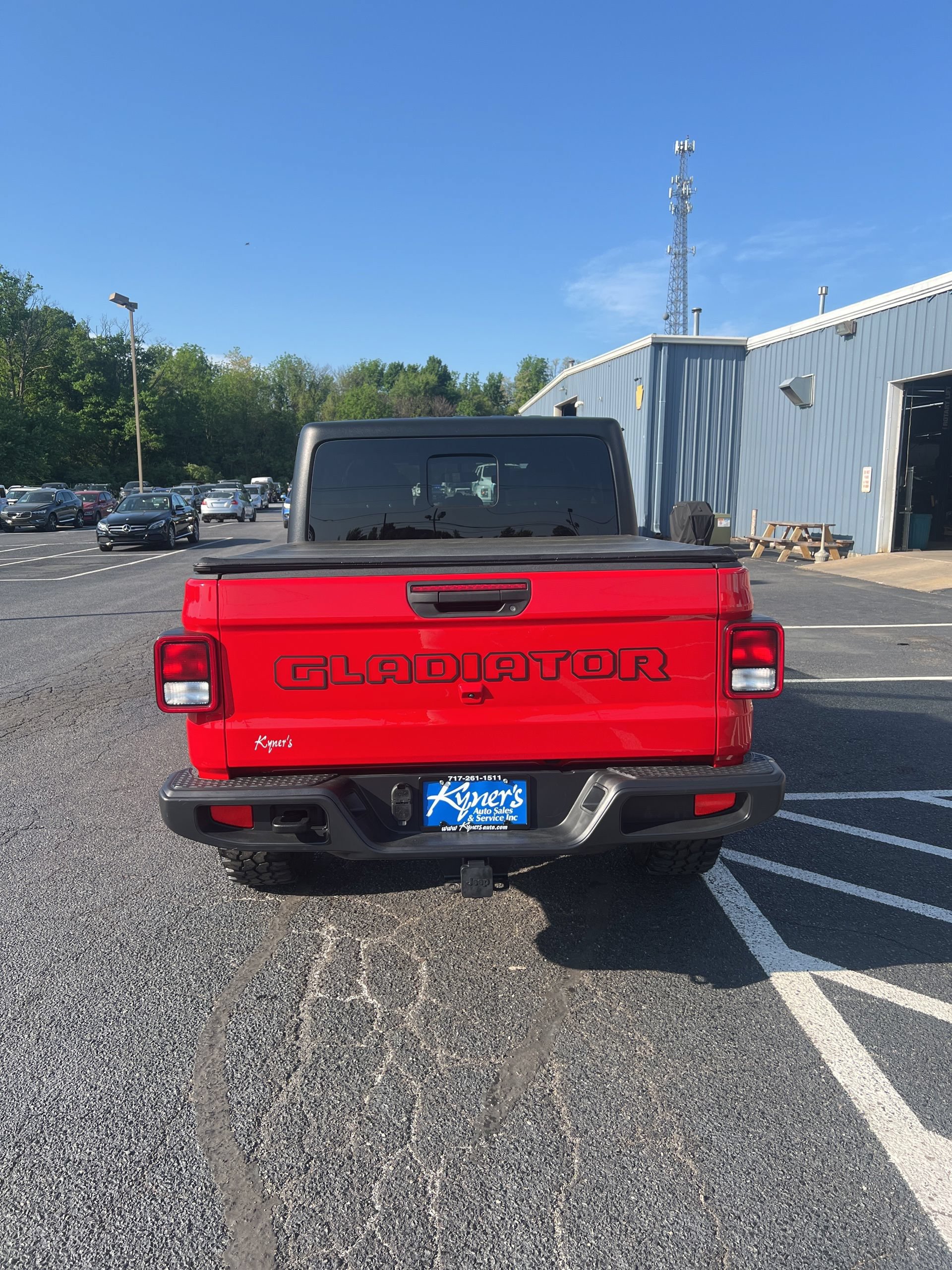 Used 2022 Jeep Gladiator Sport AWD/4WD image 5